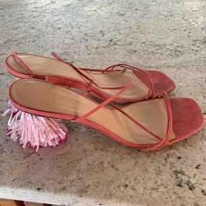 Insane Jacquemus shoes COLLECTOR